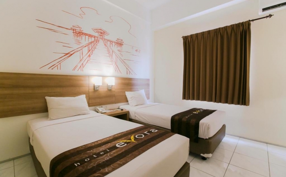 Tampilan Bedroom Hotel di Evora Hotel Surabaya