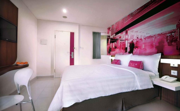 Guest Room di Favehotel PGC Cililitan Jakarta