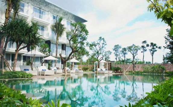 swimming pool di Fontana Hotel Bali