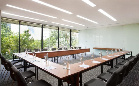 Meeting room di Four Points by Sheraton Jakarta Thamrin