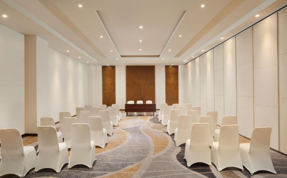 Meeting Room di Four Points By Sheraton Manado