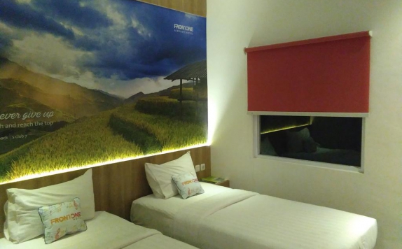 Guest Room di Front One Inn Airport Solo