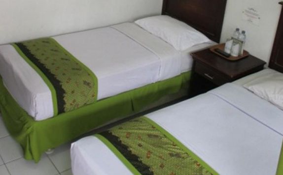 guest room twin bed di Gloria Amanda Hotel