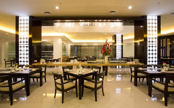 Restaurant di Golden Palace Hotel Lombok
