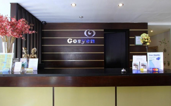Receptionist di Gosyen Bali
