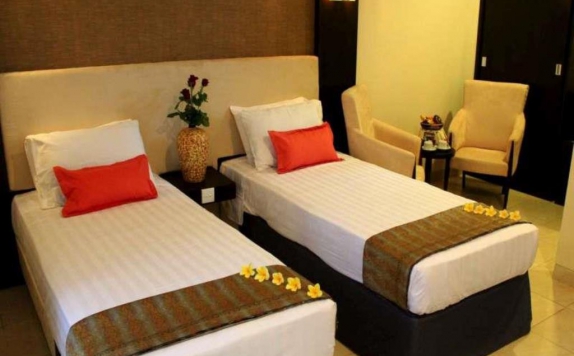 Guest room Twin Bed di Graha Ayu Hotel