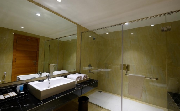 Bathroom di Grand Arabia Hotel