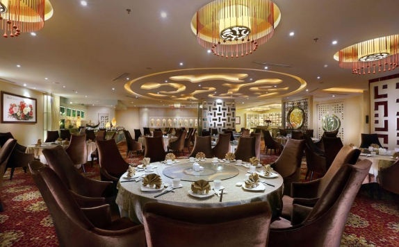 Restaurant di Grand Aston City Hall Hotel Medan