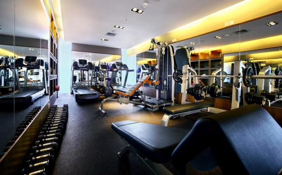 Gym and Fitness Center di Grand Aston Yogyakarta