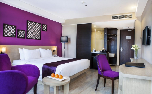 Tampilan Bedroom Hotel di Grand Edge Hotel Semarang
