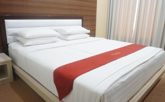 Tampilan Bedroom Hotel di Grand Putra Kebumen