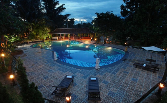 Swimming Pool di Green Tropical Village Belitung