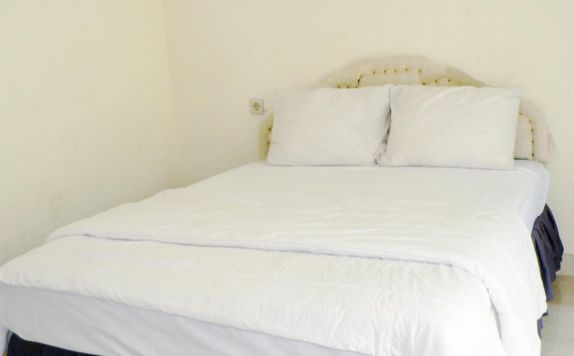 Double Bed Room di Hardys Hotel Negara