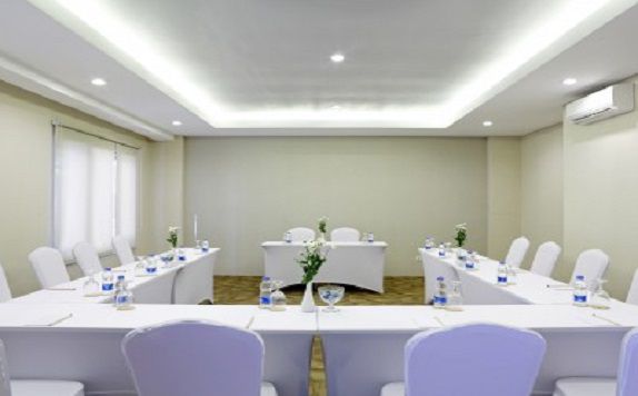 Meeting Room 3 di Hardys Rofa Hotel & Spa - Legian (Formerly Rofa Galleria Hotel and Villas)