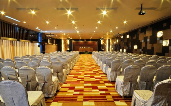 Ballroom di Hermes Palace Medan