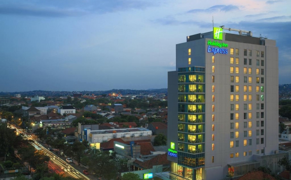 Top View di Holiday Inn Express Semarang Simpang Lima