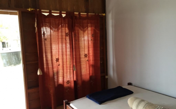 guest room di Homestay Larasati (- p.Tarno)