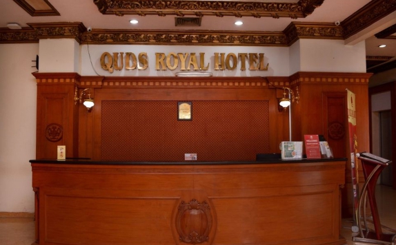 Receptionist di Horison Express Quds Royal Hotel