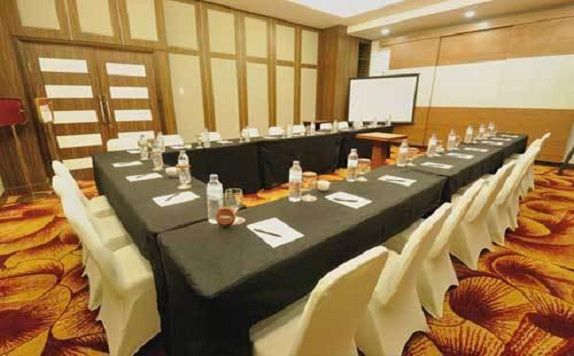 Meeting Room di Horison Jayapura