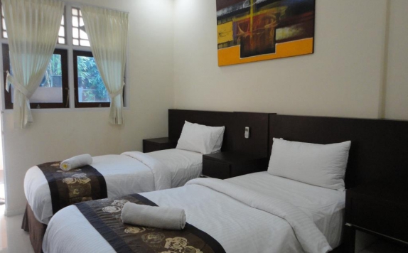 Tampilan Bedroom Hotel di Hotel Adi Sankara