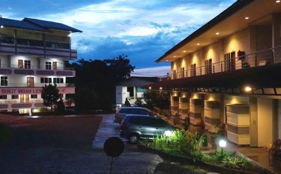 Eksterior Hotel di Hotel Bukit Indah Lestari