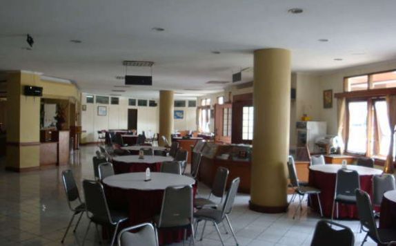 restaurant di Hotel Bumi Kitri Pramuka