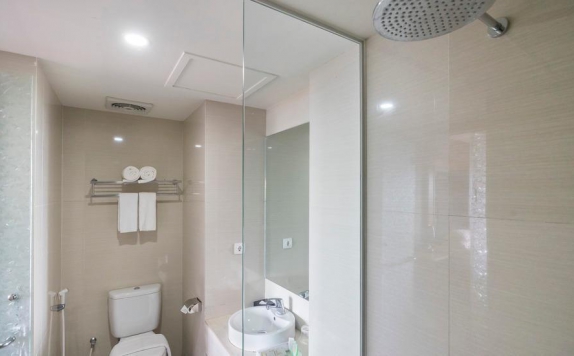 Tampilan Bathroom Hotel di Hotel Horison Palma Pangandaran