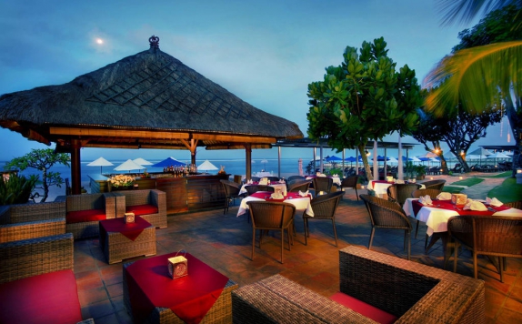 Restaurant di Hotel Nikko Bali Benoa Beach