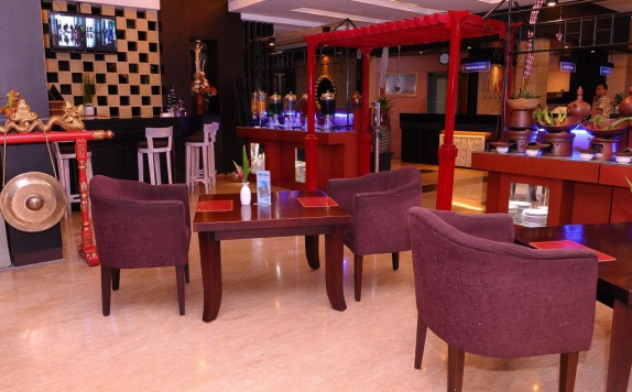 kafe di Hotel Plaza Semarang