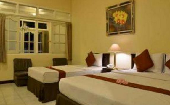 guest room di Hotel Pondok Indah