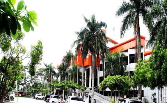 Tampilan Luar Hotel di Hotel Ratu Mayang Garden
