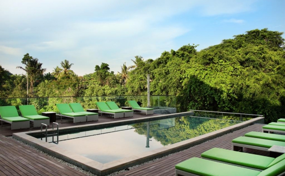 Swimming pool di Hotel Sthala Ubud