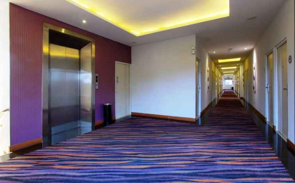 Hallway di Hotel Vio Surapati