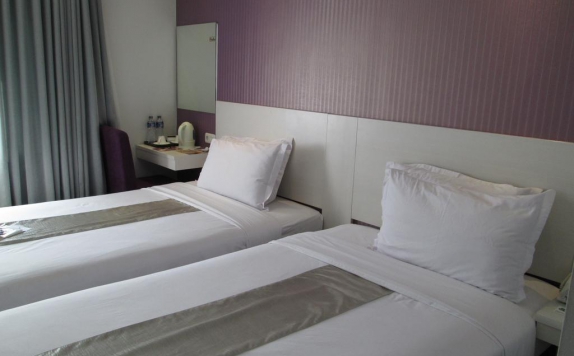 Twin bed di Hotel Vio Surapati