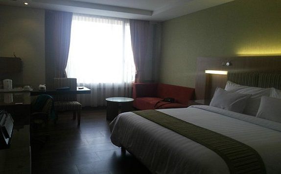 Double Bed di Hotel Wisata Niaga