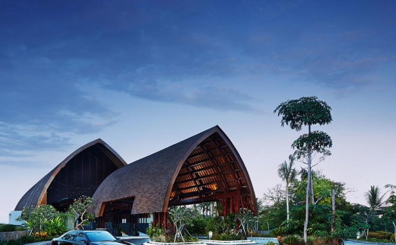 Tampilan Luar di Inna Putri Bali Hotel