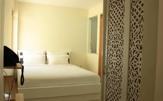 bedroom di Javaretro Hotel Bandung