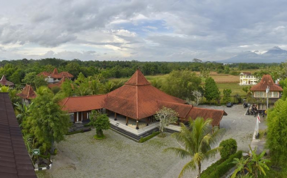 Tampilan Luar di Java Village Resort