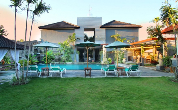 Swimming Pool di Jimbaran Lestari Hotel & Residence - Spa