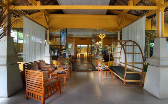 Lobby di Jungle Retreat By Kupu Kupu Barong