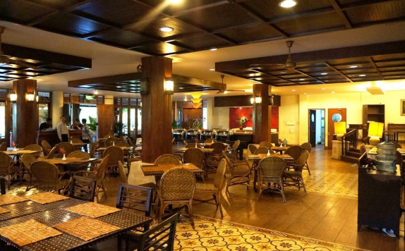 Restaurant di Kampung Sumber Alam