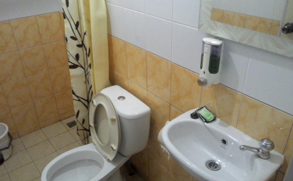 Bathroom di Kantos Guest House