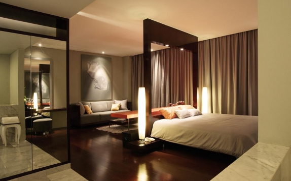 Guest room di Kemang Icon by Alila