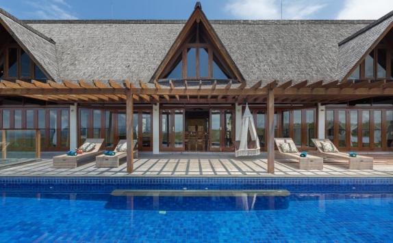 Swimming Pool di Khaya Luxury Villa by Nagisa Bali