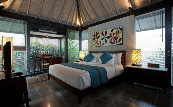 Tampilan Bedroom Hotel di Komea Villas