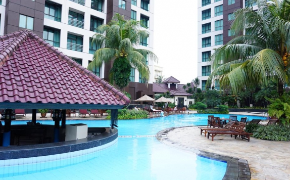 Swimming Pool di Kristal Hotel