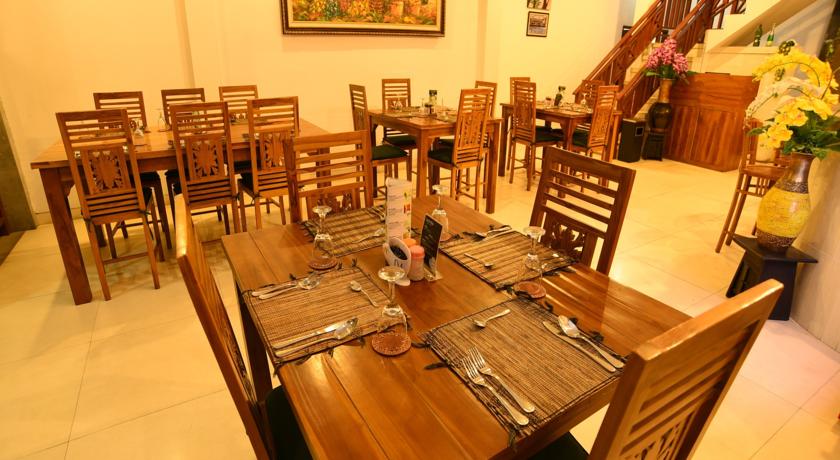 Restaurant di Kubal Villa and Restaurant