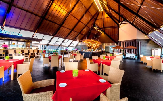 Restaurant di Kutabex Beach Front Hotel