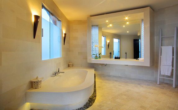 Bathroom di K Villas by Premier Hospitality Asia