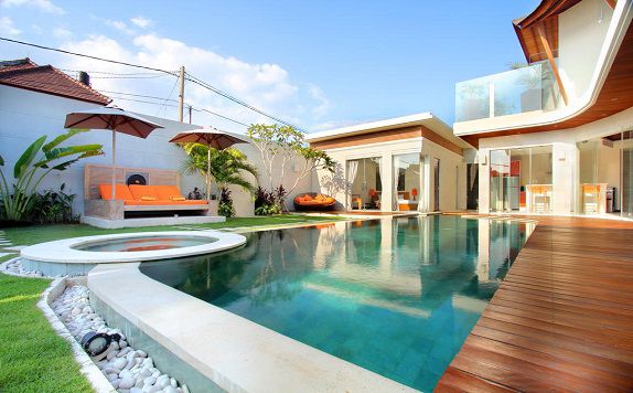 Swimming Pool di K Villas by Premier Hospitality Asia